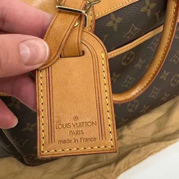 Louis Vuitton Monogram Bag . - Picture 7 of 16